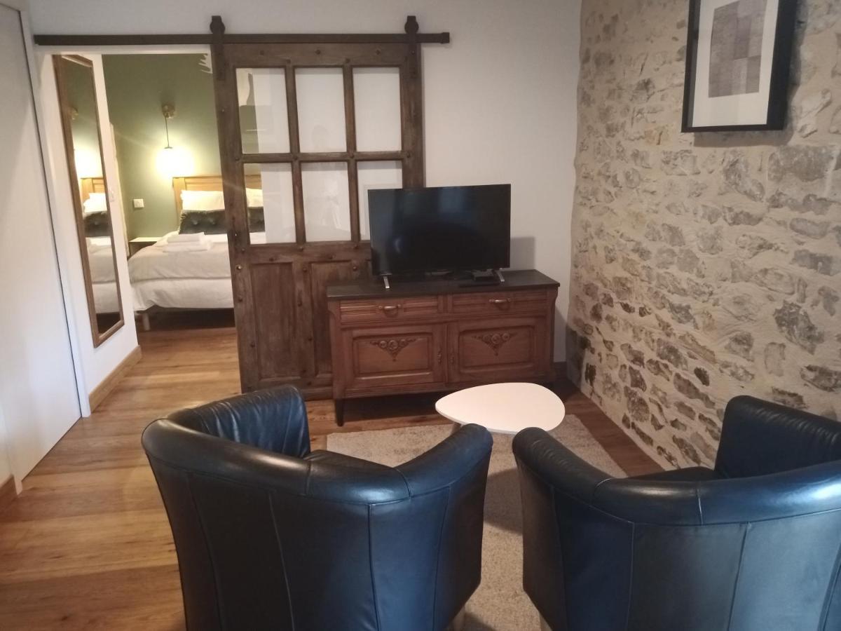 Les Granges De L Abbaye Bed & Breakfast Ginals Dış mekan fotoğraf