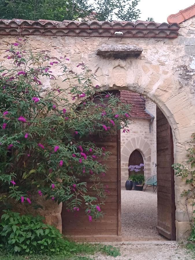 Les Granges De L Abbaye Bed & Breakfast Ginals Dış mekan fotoğraf